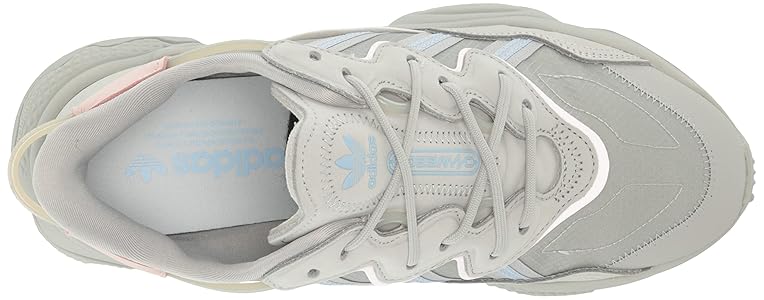 アス子 Amazon.com | adidas Originals Women's Ozweego Sneaker, Grey